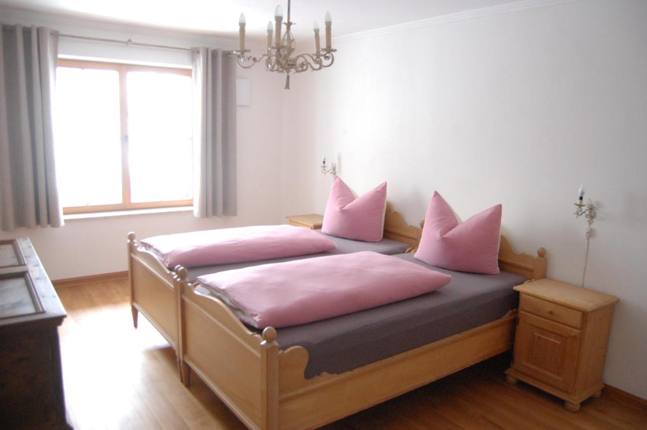 Barrierefreie 3-Zi.-Ferienwohnung Mit Gartenzugang In Ruhiger, Zentrumsnaher Lage Обераммергау Экстерьер фото